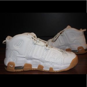 Nike Uptempo Shoes (YOUTH)